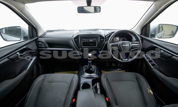 Buy Used Isuzu D-Max Silver Car in Samut Sakhon in Samut Sakhon Buy Used Isuzu D-Max Silver Car in Samut Sakhon in Samut Sakhon