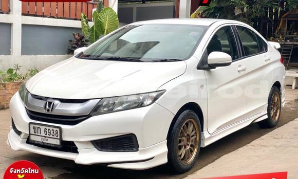 ซื้อ รถมือสอง Honda City ขาว รถยนต์ ใน %{เมือง} ใน นครราชสีมา ซื้อ รถมือสอง Honda City ขาว รถยนต์ ใน %{เมือง} ใน นครราชสีมา