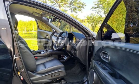 ซื้อ รถมือสอง Honda HR–V สีดำ รถยนต์ ใน %{เมือง} ใน กรุงเทพมหานคร ซื้อ รถมือสอง Honda HR–V สีดำ รถยนต์ ใน %{เมือง} ใน กรุงเทพมหานคร