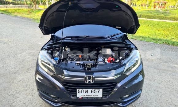 ซื้อ รถมือสอง Honda HR–V สีดำ รถยนต์ ใน %{เมือง} ใน กรุงเทพมหานคร ซื้อ รถมือสอง Honda HR–V สีดำ รถยนต์ ใน %{เมือง} ใน กรุงเทพมหานคร