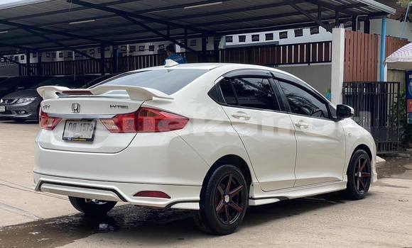 Buy Used Honda City White Car in Nakhon Ratchasima in Nakhon Ratchasima Buy Used Honda City White Car in Nakhon Ratchasima in Nakhon Ratchasima