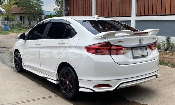 Buy Used Honda City White Car in Nakhon Ratchasima in Nakhon Ratchasima Buy Used Honda City White Car in Nakhon Ratchasima in Nakhon Ratchasima