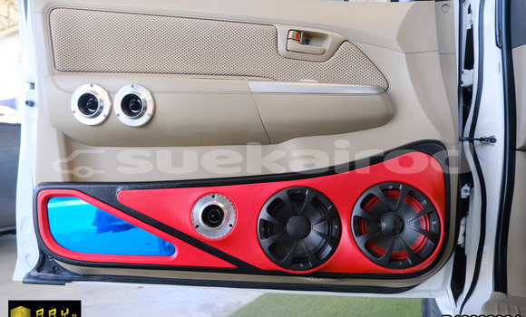 Buy Used Toyota Hiluxe VIGO White Car in Saraburi in Saraburi Buy Used Toyota Hiluxe VIGO White Car in Saraburi in Saraburi