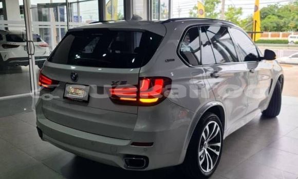 ซื้อ รถมือสอง BMW X5 ขาว รถยนต์ ใน %{เมือง} ใน กรุงเทพมหานคร ซื้อ รถมือสอง BMW X5 ขาว รถยนต์ ใน %{เมือง} ใน กรุงเทพมหานคร