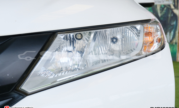 Buy Used Honda City White Car in Saraburi in Saraburi Buy Used Honda City White Car in Saraburi in Saraburi