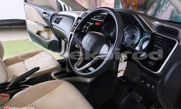 Buy Used Honda City White Car in Saraburi in Saraburi Buy Used Honda City White Car in Saraburi in Saraburi