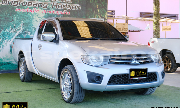 Buy Used Mitsubishi Triton Silver Car in Saraburi in Saraburi Buy Used Mitsubishi Triton Silver Car in Saraburi in Saraburi