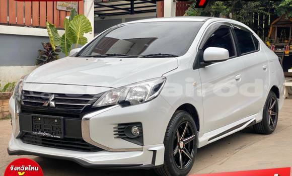 ซื้อ รถมือสอง Mitsubishi Attrage ขาว รถยนต์ ใน %{เมือง} ใน นครราชสีมา