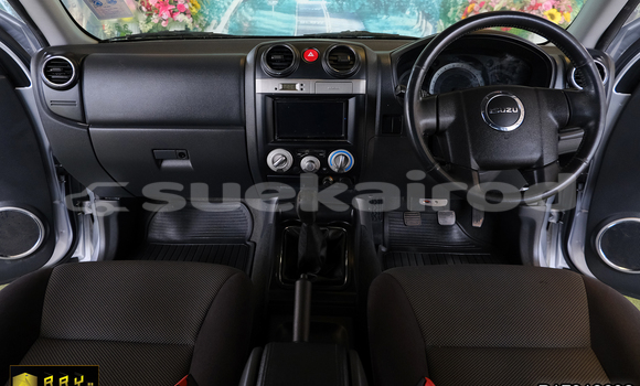 Buy Used Isuzu D-Max Silver Car in Saraburi in Saraburi Buy Used Isuzu D-Max Silver Car in Saraburi in Saraburi