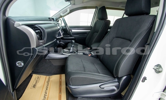 ซื้อ รถมือสอง Toyota Hiluxe Revo ขาว รถยนต์ ใน %{เมือง} ใน สมุทรสาคร ซื้อ รถมือสอง Toyota Hiluxe Revo ขาว รถยนต์ ใน %{เมือง} ใน สมุทรสาคร