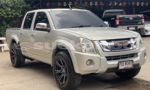ซื้อ รถมือสอง Isuzu D-max Hi-Lander 4 dr อื่น ๆ รถยนต์ ใน %{เมือง} ใน นครราชสีมา ซื้อ รถมือสอง Isuzu D-max Hi-Lander 4 dr อื่น ๆ รถยนต์ ใน %{เมือง} ใน นครราชสีมา