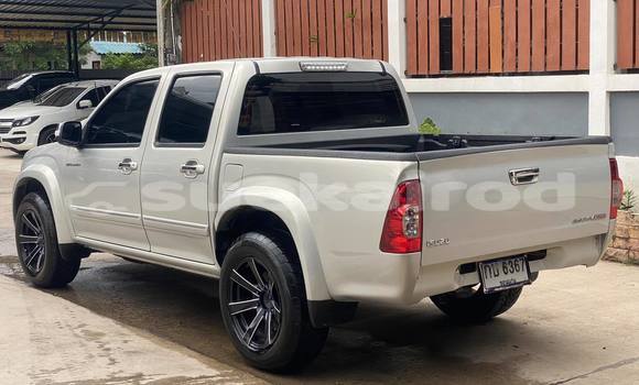 ซื้อ รถมือสอง Isuzu D-max Hi-Lander 4 dr อื่น ๆ รถยนต์ ใน %{เมือง} ใน นครราชสีมา ซื้อ รถมือสอง Isuzu D-max Hi-Lander 4 dr อื่น ๆ รถยนต์ ใน %{เมือง} ใน นครราชสีมา