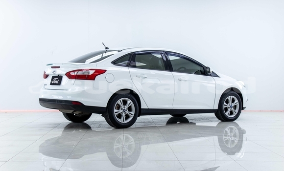 Buy Used Ford Focus White Car in Samut Sakhon in Samut Sakhon Buy Used Ford Focus White Car in Samut Sakhon in Samut Sakhon