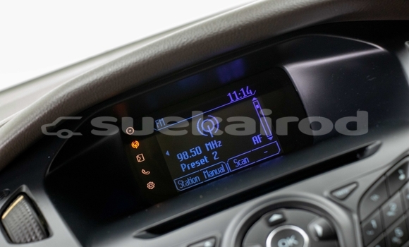 Buy Used Ford Focus White Car in Samut Sakhon in Samut Sakhon Buy Used Ford Focus White Car in Samut Sakhon in Samut Sakhon