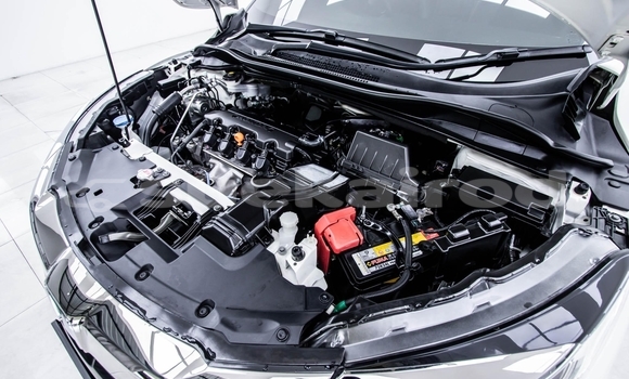 Buy Used Honda HR-V White Car in Bangkok in Bangkok Buy Used Honda HR-V White Car in Bangkok in Bangkok