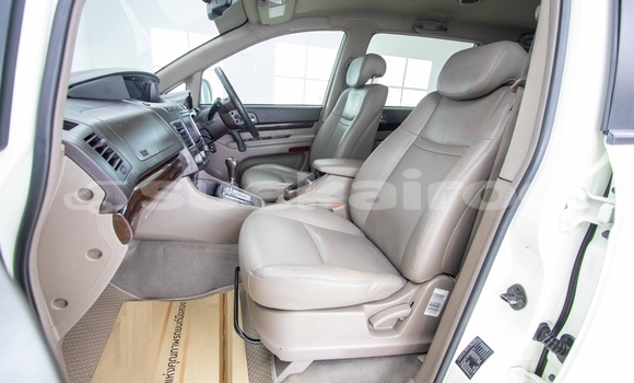 Buy Used SsangYong Stavic White Car in Bangkok in Bangkok Buy Used SsangYong Stavic White Car in Bangkok in Bangkok