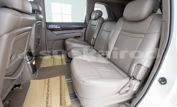 Buy Used SsangYong Stavic White Car in Bangkok in Bangkok Buy Used SsangYong Stavic White Car in Bangkok in Bangkok