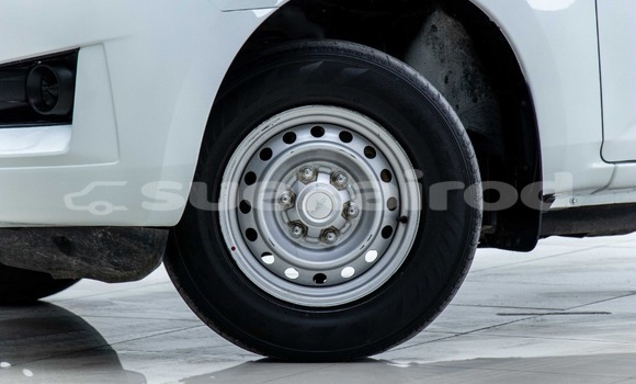 Buy Used Isuzu D–MAX White Car in Bangkok in Bangkok Buy Used Isuzu D–MAX White Car in Bangkok in Bangkok