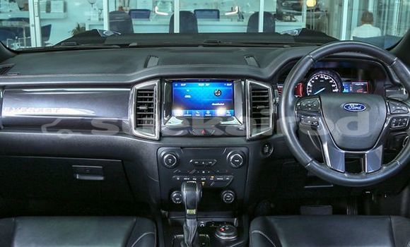 ซื้อ รถมือสอง Ford Everest สีดำ รถยนต์ ใน %{เมือง} ใน กรุงเทพมหานคร ซื้อ รถมือสอง Ford Everest สีดำ รถยนต์ ใน %{เมือง} ใน กรุงเทพมหานคร