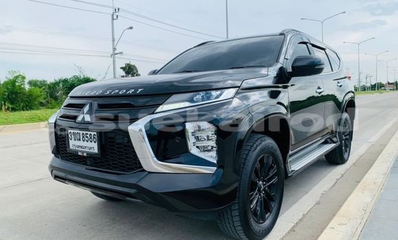Buy Used Mitsubishi Pajero Sport Black Car in Bangkok in Bangkok Buy Used Mitsubishi Pajero Sport Black Car in Bangkok in Bangkok