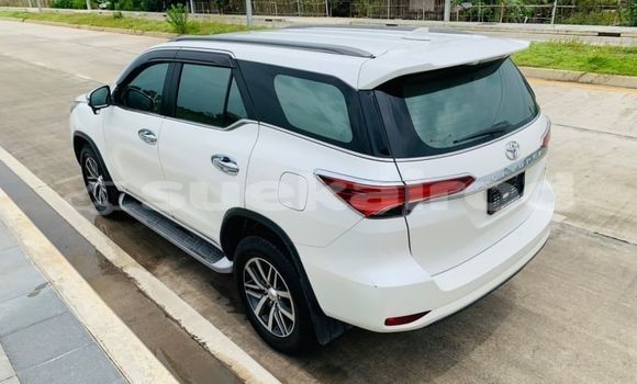 Buy Used Toyota Fortuner White Car in Bangkok in Bangkok Buy Used Toyota Fortuner White Car in Bangkok in Bangkok