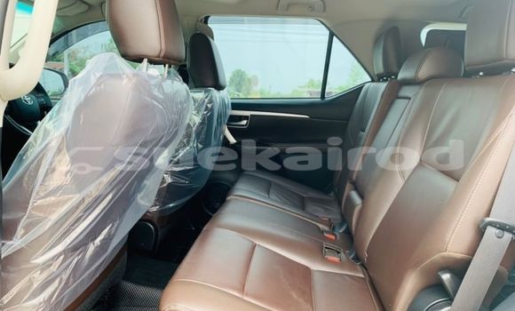 Buy Used Toyota Fortuner White Car in Bangkok in Bangkok Buy Used Toyota Fortuner White Car in Bangkok in Bangkok