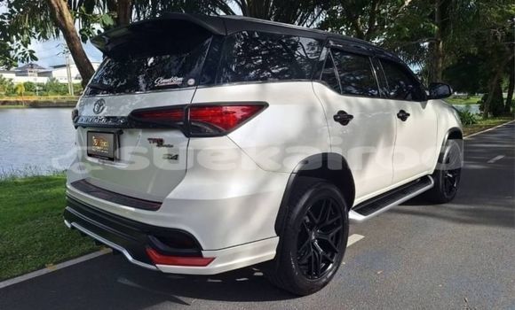 ซื้อ รถมือสอง Toyota Fortuner ขาว รถยนต์ ใน %{เมือง} ใน กรุงเทพมหานคร ซื้อ รถมือสอง Toyota Fortuner ขาว รถยนต์ ใน %{เมือง} ใน กรุงเทพมหานคร