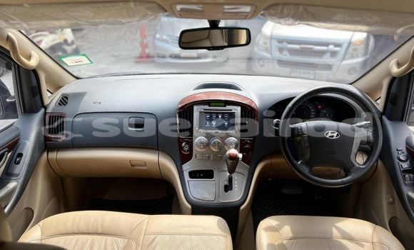 ซื้อ รถมือสอง Hyundai Grand Starex สีดำ รถยนต์ ใน %{เมือง} ใน กรุงเทพมหานคร ซื้อ รถมือสอง Hyundai Grand Starex สีดำ รถยนต์ ใน %{เมือง} ใน กรุงเทพมหานคร