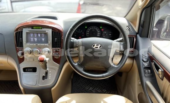 ซื้อ รถมือสอง Hyundai Grand Starex สีดำ รถยนต์ ใน %{เมือง} ใน กรุงเทพมหานคร ซื้อ รถมือสอง Hyundai Grand Starex สีดำ รถยนต์ ใน %{เมือง} ใน กรุงเทพมหานคร