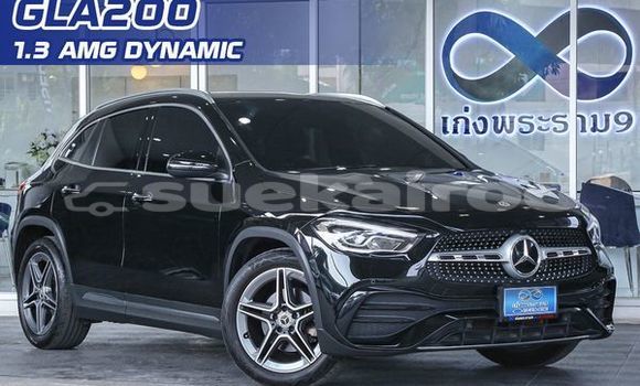 Buy Used Mercedes-Benz GLA-klasse Black Car in Bangkok in Bangkok