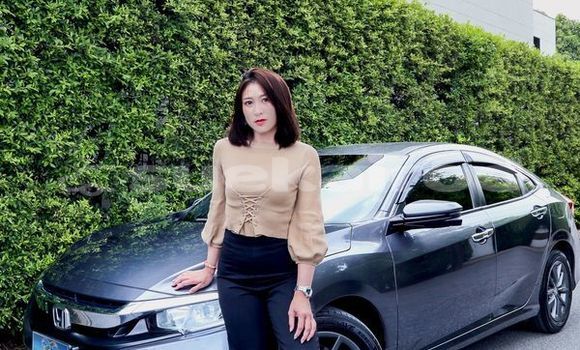 ซื้อ รถมือสอง Honda Civic อื่น ๆ รถยนต์ ใน %{เมือง} ใน กรุงเทพมหานคร