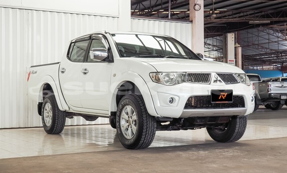 Buy Used Mitsubishi Triton White Car in Bangkok in Bangkok Buy Used Mitsubishi Triton White Car in Bangkok in Bangkok