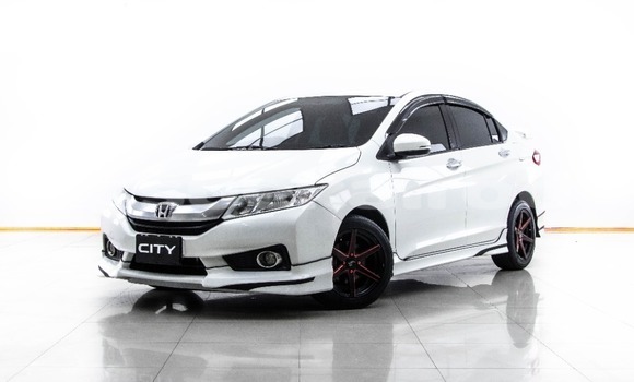 Buy Used Honda City White Car in Bangkok in Bangkok