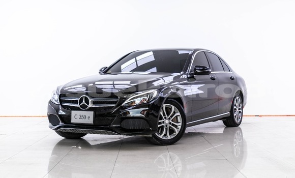 ซื้อ รถมือสอง Mercedes‒Benz E–Class สีดำ รถยนต์ ใน %{เมือง} ใน กรุงเทพมหานคร