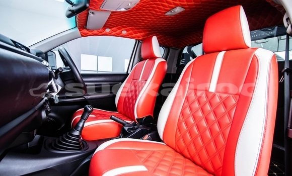 Buy Used Toyota Hiluxe Revo White Car in Bangkok in Bangkok Buy Used Toyota Hiluxe Revo White Car in Bangkok in Bangkok