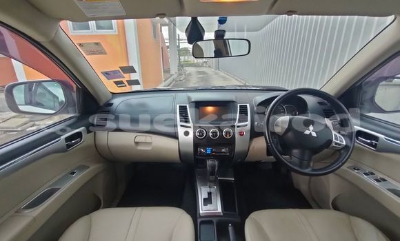 ซื้อ รถมือสอง Mitsubishi Pajero ขาว รถยนต์ ใน %{เมือง} ใน กรุงเทพมหานคร ซื้อ รถมือสอง Mitsubishi Pajero ขาว รถยนต์ ใน %{เมือง} ใน กรุงเทพมหานคร