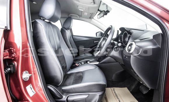 ซื้อ รถมือสอง Mazda 2 สีแดง รถยนต์ ใน %{เมือง} ใน กรุงเทพมหานคร ซื้อ รถมือสอง Mazda 2 สีแดง รถยนต์ ใน %{เมือง} ใน กรุงเทพมหานคร