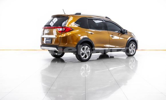 ซื้อ รถมือสอง Honda BR-V สีน้ำตาล รถยนต์ ใน %{เมือง} ใน กรุงเทพมหานคร ซื้อ รถมือสอง Honda BR-V สีน้ำตาล รถยนต์ ใน %{เมือง} ใน กรุงเทพมหานคร