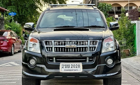 Buy Used Isuzu MU-7 Black Car in Bangkok in Bangkok Buy Used Isuzu MU-7 Black Car in Bangkok in Bangkok