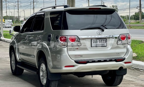 Buy Used Toyota Fortuner Other Car in Bangkok in Bangkok Buy Used Toyota Fortuner Other Car in Bangkok in Bangkok