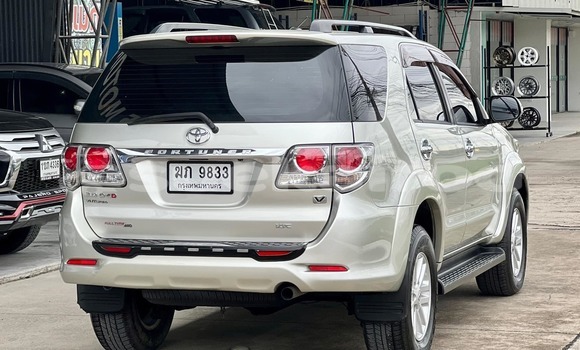 Buy Used Toyota Fortuner Other Car in Bangkok in Bangkok Buy Used Toyota Fortuner Other Car in Bangkok in Bangkok