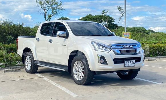 Buy Used Isuzu D-Max White Car in Bangkok in Bangkok Buy Used Isuzu D-Max White Car in Bangkok in Bangkok