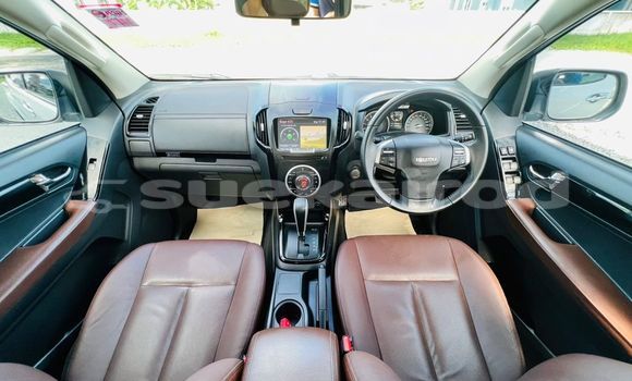 Buy Used Isuzu D-Max White Car in Bangkok in Bangkok Buy Used Isuzu D-Max White Car in Bangkok in Bangkok