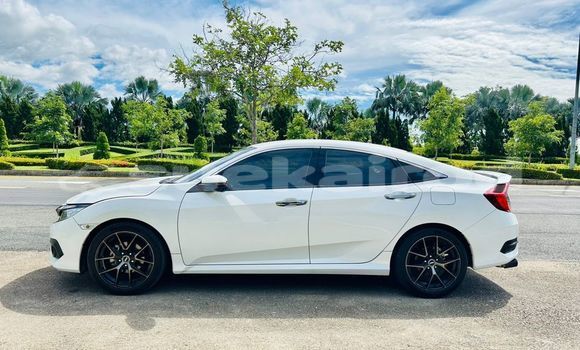 Buy Used Honda Civic White Car in Bangkok in Bangkok Buy Used Honda Civic White Car in Bangkok in Bangkok