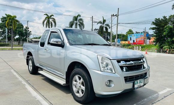Buy Used Isuzu D-Max White Car in Bangkok in Bangkok Buy Used Isuzu D-Max White Car in Bangkok in Bangkok