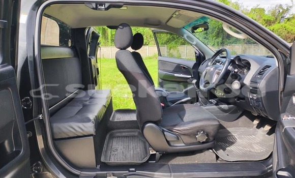 ซื้อ รถมือสอง Toyota Hilux สีดำ รถยนต์ ใน %{เมือง} ใน กรุงเทพมหานคร ซื้อ รถมือสอง Toyota Hilux สีดำ รถยนต์ ใน %{เมือง} ใน กรุงเทพมหานคร