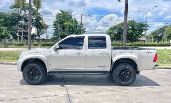 ซื้อ รถมือสอง Isuzu D-Max ขาว รถยนต์ ใน %{เมือง} ใน กรุงเทพมหานคร ซื้อ รถมือสอง Isuzu D-Max ขาว รถยนต์ ใน %{เมือง} ใน กรุงเทพมหานคร