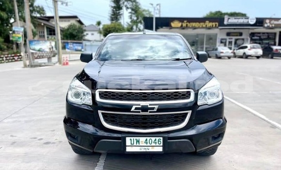 Buy Used Chevrolet Colorado Black Car in Bangkok in Bangkok