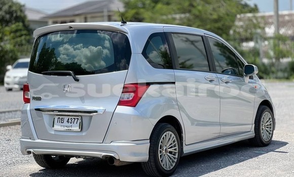 ซื้อ รถมือสอง Honda Freed เงิน รถยนต์ ใน %{เมือง} ใน กรุงเทพมหานคร ซื้อ รถมือสอง Honda Freed เงิน รถยนต์ ใน %{เมือง} ใน กรุงเทพมหานคร