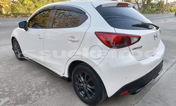 ซื้อ รถมือสอง Mazda 2 ขาว รถยนต์ ใน %{เมือง} ใน กรุงเทพมหานคร ซื้อ รถมือสอง Mazda 2 ขาว รถยนต์ ใน %{เมือง} ใน กรุงเทพมหานคร